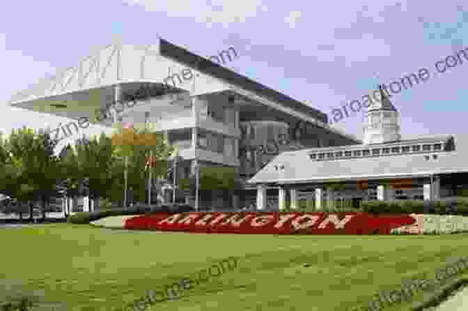 Arlington Park In Arlington Heights, Illinois Chicago S Horse Racing Venues (Images Of America)