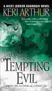 Tempting Evil (Riley Jensen Guardian 3): A Riley Jenson Guardian Novel